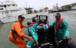 TT Indonesia trấn an gia đình nạn nhân vụ rơi máy bay Lion Air