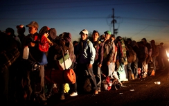 Người nhập cư bất hợp pháp tiếp tục được xin tị nạn tại Mỹ