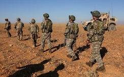 Quân đội Mỹ bắt đầu rút khỏi căn cứ đầu tiên ở Syria