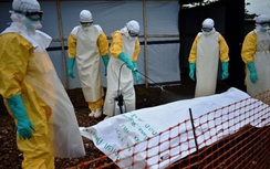 Sốt, đau cơ, nhức đầu: Cẩn thận nhiễm virus Ebola