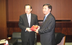 Bộ trưởng Đinh La Thăng đề nghị Nhật Bản giúp xây cầu nông thôn
