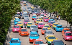 Lòe loẹt như taxi ở Bangkok