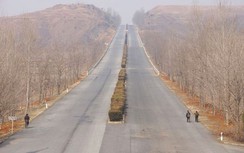 Triều Tiên xây đường sắt song hành đường bộ cao tốc 24 tỷ USD