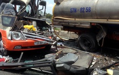Xe khách đâm xe bồn trên cao tốc TPHCM – Trung Lương, 4 người chết