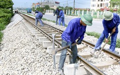 Ngành Đường sắt kịp thời hỗ trợ công nhân lao động khó khăn