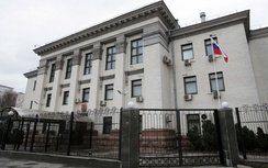 Nga phẫn nộ khi nhân viên sứ quán Nga tại Kiev bị bắt