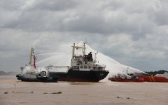Diễn tập cứu 50 khách gặp nạn trên sông Đồng Nai
