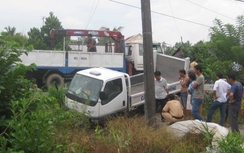 Xe CSGT gây tai nạn, một nữ sinh tử vong