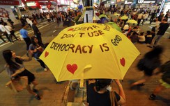 Hong Kong: Người biểu tình trưng cầu ý dân về đề nghị của chính phủ