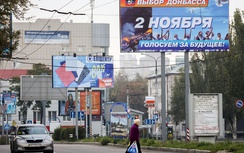 Luhansk và Donetsk bắt đầu mở điểm bỏ phiếu bất chấp phản đối