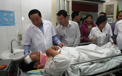 Ủy ban ATGT Quốc gia thăm hỏi nạn nhân TNGT tại BV Việt Đức