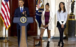 Quan chức chỉ trích con gái Tổng thống Obama xin từ chức