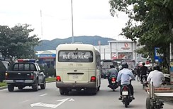 Đà Nẵng: Nhà xe tố bị "dằn mặt" vì tố giác sai phạm