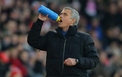 Người cũ M.U lật tẩy "mánh khóe" của Mourinho