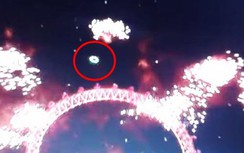 Nghi đĩa bay ngoài hành tinh xuất hiện giữa màn bắn pháo hoa ở London