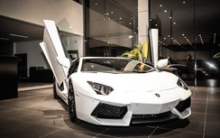 Lamborghini Aventador chính hãng chốt giá trên 26 tỷ đồng