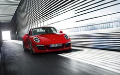 Porsche Việt Nam chốt giá 911 Targa 4 GTS ở mức 7,85 tỷ đồng