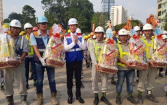 Lãnh đạo TP.HCM thăm hỏi các kỹ sư, công nhân tuyến số 1 Metro