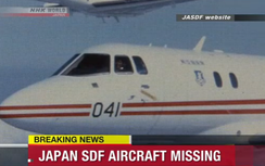 Máy bay quân sự Nhật Bản chở 6 người mất tích