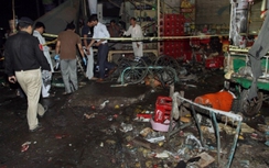 Đánh bom gần bệnh viện Pakistan khiến 12 người bị thương