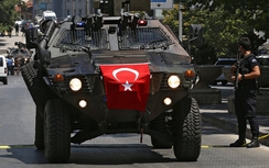 Hậu đảo chính, Thổ có thể bắt giam công dân Mỹ 30 ngày