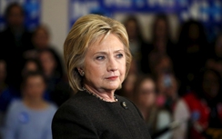 Ứng viên Tổng thống Hillary Clinton dính thêm bê bối