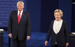 Tranh luận lần 2: ông Donald Trump và bà Clinton không thèm bắt tay