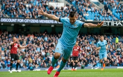 Aguero thăng hoa, Man City "nghiền nát" QPR