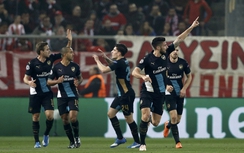 Arsenal viết “truyện thần thoại”, giành vé đi tiếp ở Champions League