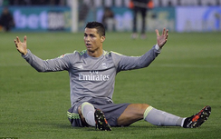 Người cũ Real vượt mặt Ronaldo trong cuộc đua giày vàng