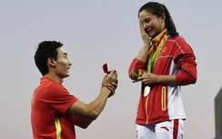 Phát sốt với màn cầu hôn trên bục huy chương Olympic 2016