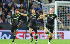 Dẫn trước hai bàn, Leicester vẫn ôm hận trước Chelsea