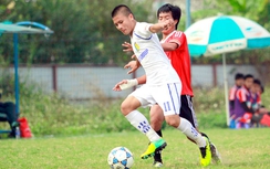 Vừa về nước, sao U19 Việt Nam đã có cơ hội nâng cúp