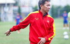 Giận tím mặt, HLV Hoàng Anh Tuấn dọa thay cả đội hình U19