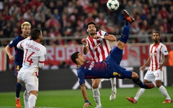 Messi tịt ngòi, Barca sa lầy trước Olympiakos