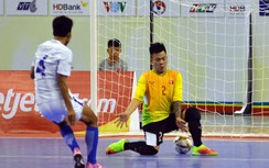 Tin bóng đá tối 1/11: Futsal Việt Nam thua sốc; VFF “nở mặt”