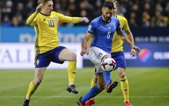 Italia ngậm đắng trong trận cầu có 4 quả phạt đền hụt
