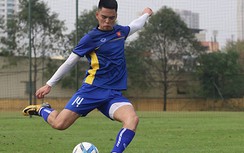 Cầu thủ Việt Kiều lần thứ hai bị HLV Hoàng Anh Tuấn "trảm"