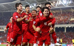 Thắng đẹp Malaysia, tuyển Việt Nam vẫn không thể “lên đỉnh”