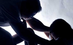 Hà Tĩnh: Bắt khẩn cấp đối tượng hiếp dâm trẻ em