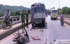Nghệ An: Ô tô khách tông xe máy, 1 người tử vong