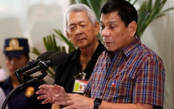 Bị cắt viện trợ, ông Duterte lại “doạ” đuổi quân Mỹ