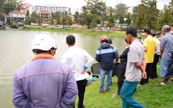 Phụ nữ nhảy hồ Xuân Hương tự tử, tài xế taxi cứu bất thành