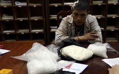 Thưởng nóng các lực lượng bắt trùm ma túy nổ súng ở Lạng Sơn