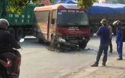 Quảng Ninh: Xe limousine Phúc Xuyên gây tai nạn, QL18 ùn tắc kéo dài