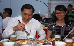 Chủ tịch TP ăn cá biển, Đà Nẵng bán hải sản sạch