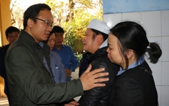 Thăm viếng, hỗ trợ nạn nhân tử vong TNGT đường sắt tại Huế