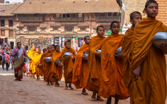 Triển lãm ảnh xây quỹ cứu trợ “Hướng về Nepal”