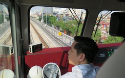 Bộ trưởng GTVT trực tiếp đi tàu kiểm tra đường sắt Cát Linh-Hà Đông