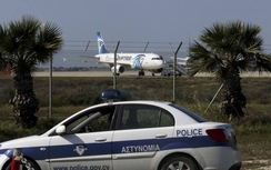 Không tặc cướp máy bay Ai Cập: Còn 7 người chưa được cứu